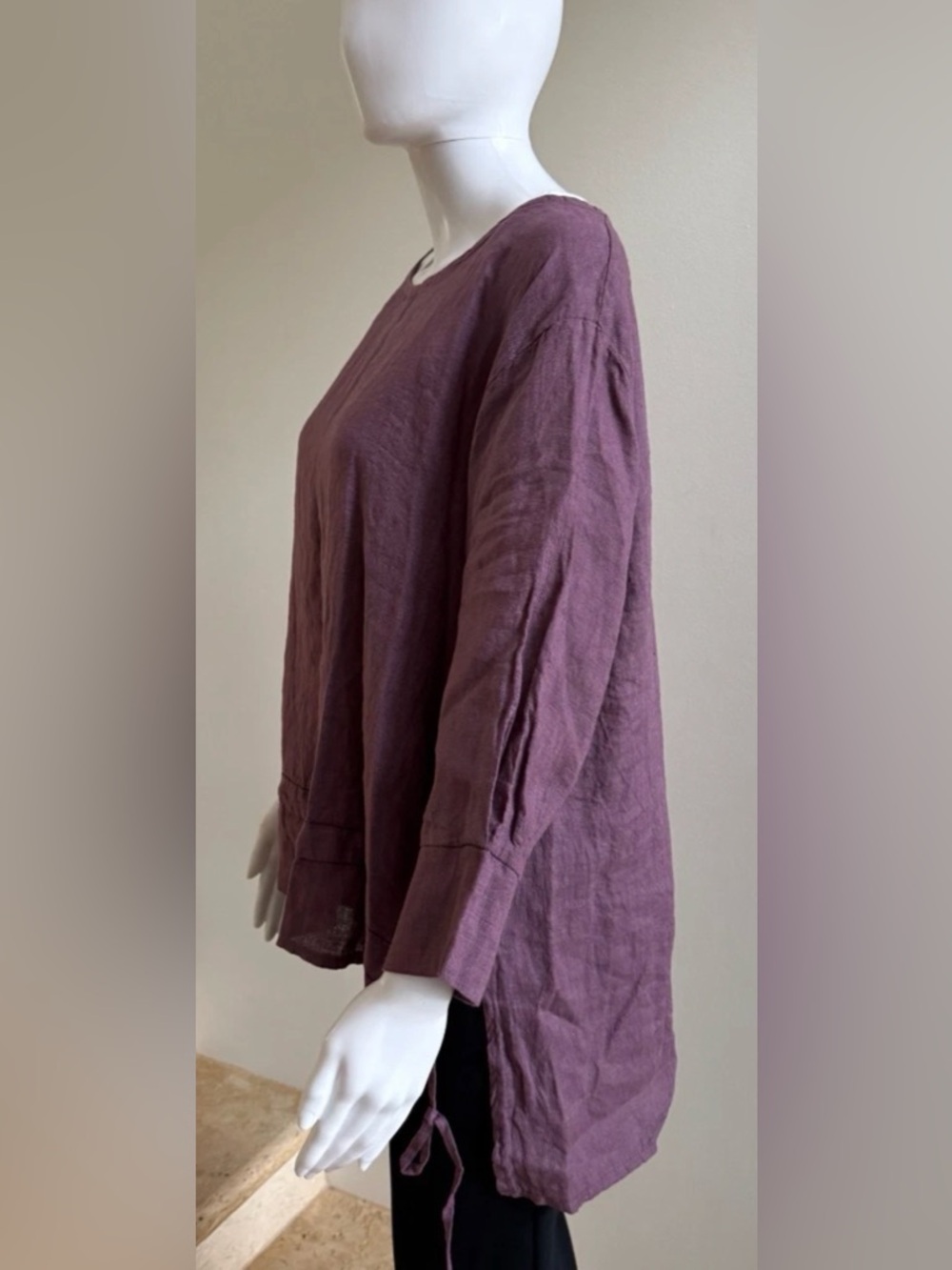 DEVITALIA Linen Ruffle Top Tunic, One Size - Picture 4 of 6